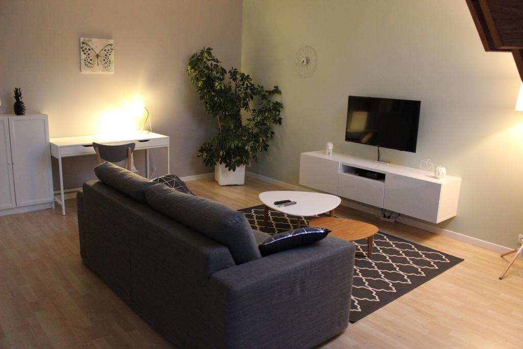 Gite Celeste Pour 6 Personnes Mardeuil Exteriör bild